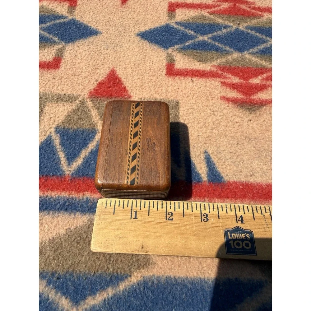 Vintage Wood  Heart made Trinket Box / Ornate‎ Design And With Sliding Lid